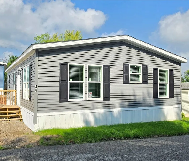 New Manufactured Home – 3/2 Lot 46