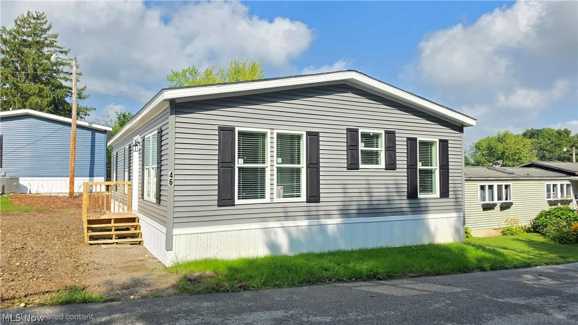New Manufactured Home – 3/2 Lot 46